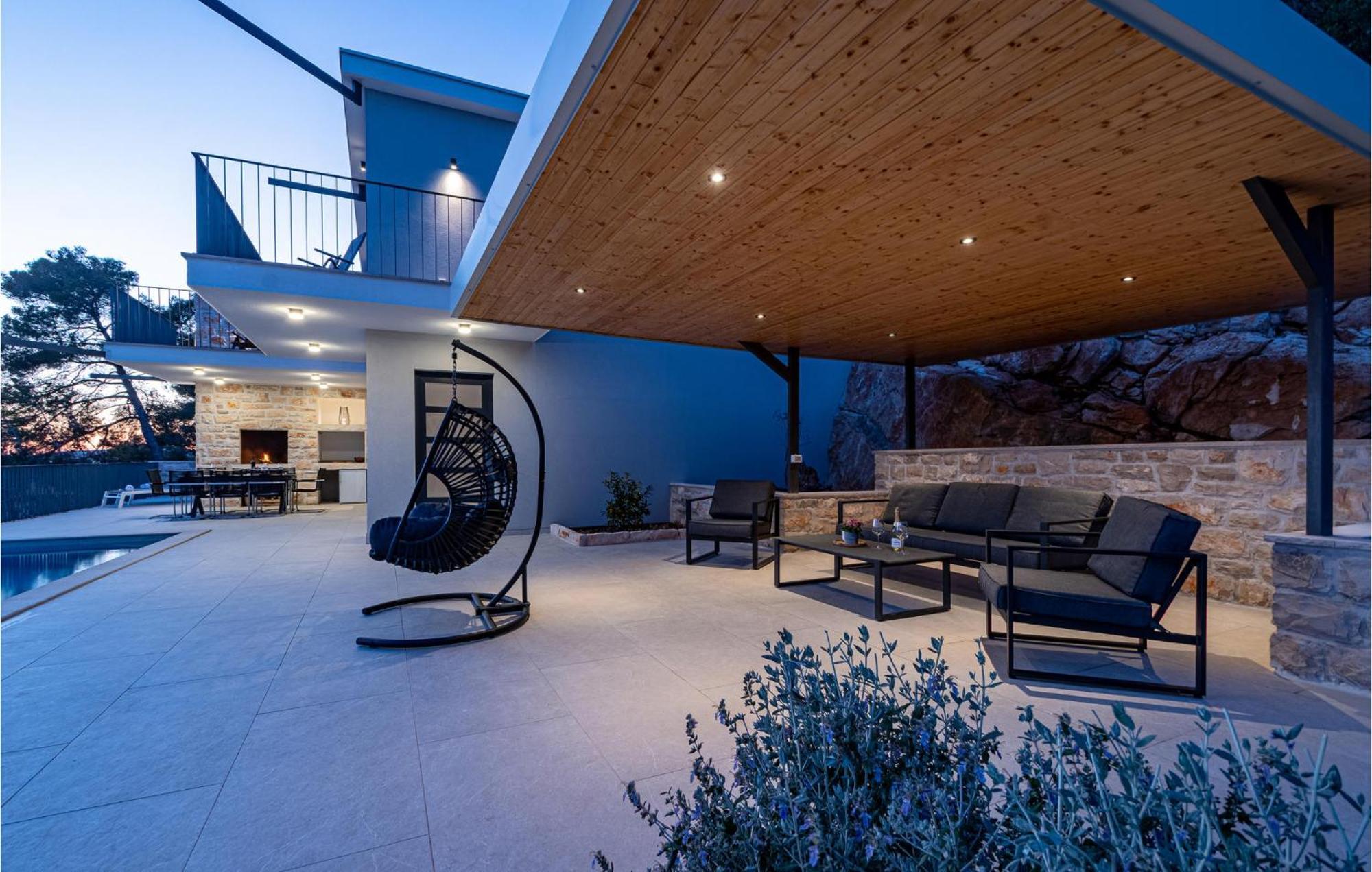 3 Bedroom Amazing Home In Blato Blato  Exterior photo